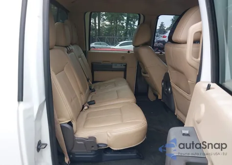 2011 Ford F-250 Lariat from USA, damaged, VIN 1FT7W2BT6BEB94216